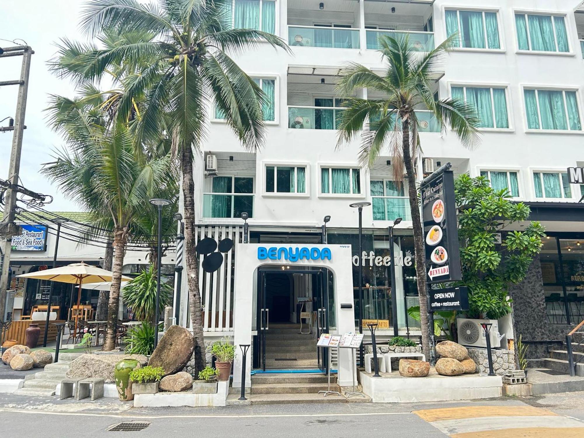 Benyada Lodge - Surin Beach Экстерьер фото