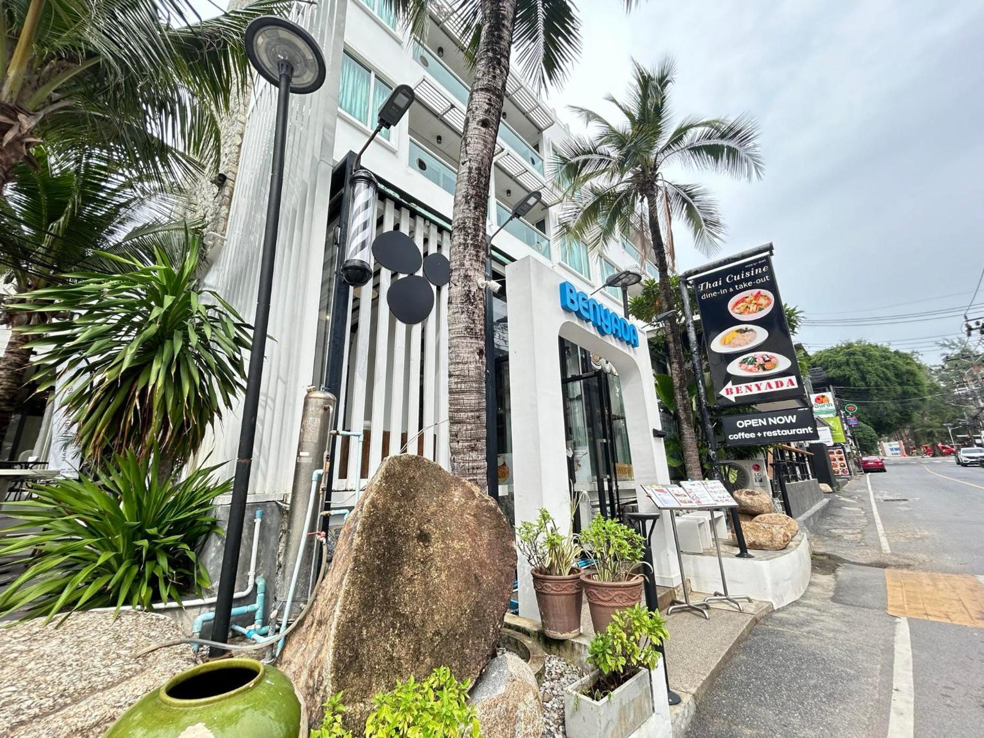 Benyada Lodge - Surin Beach Экстерьер фото