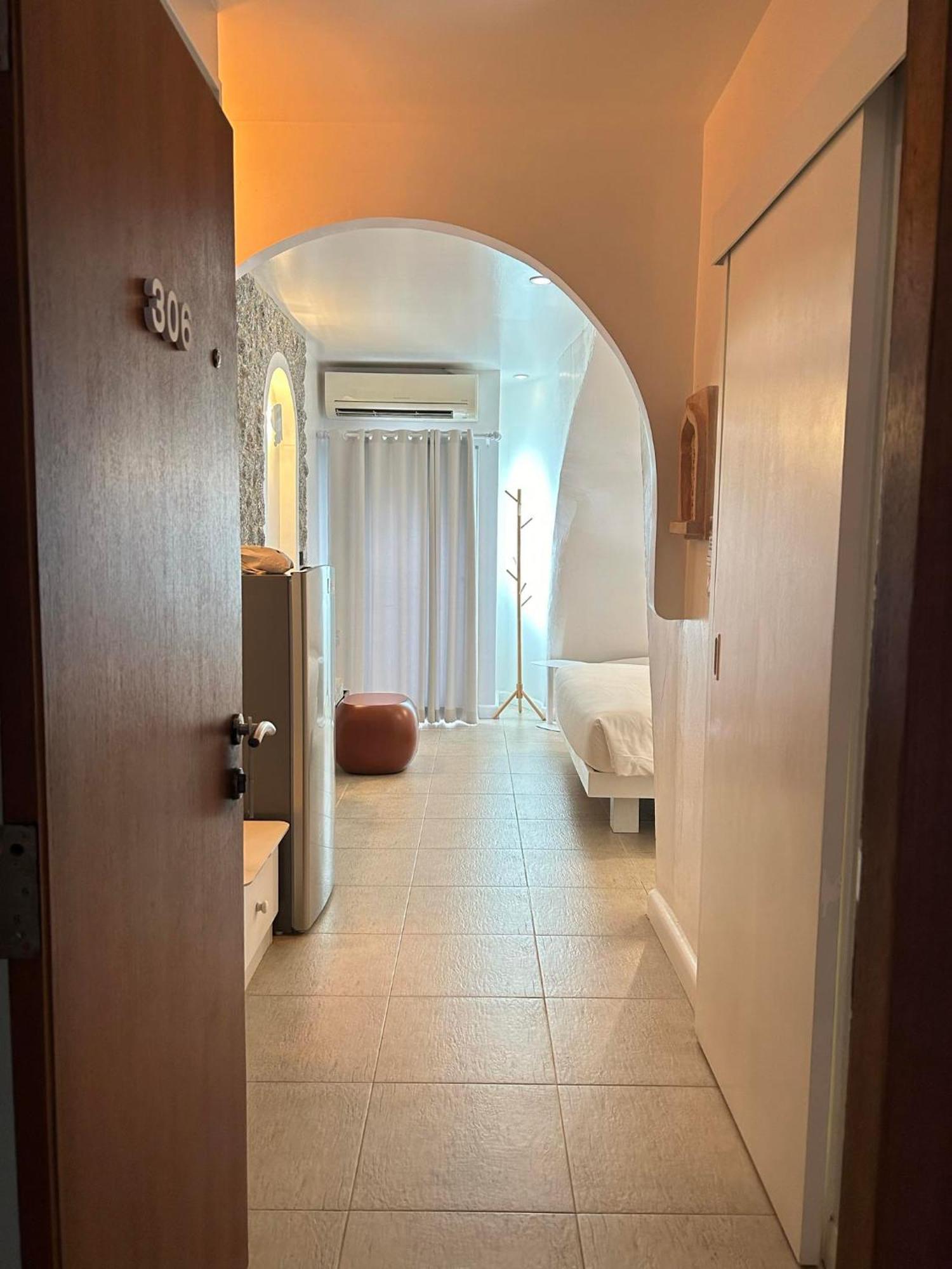 Benyada Lodge - Surin Beach Экстерьер фото