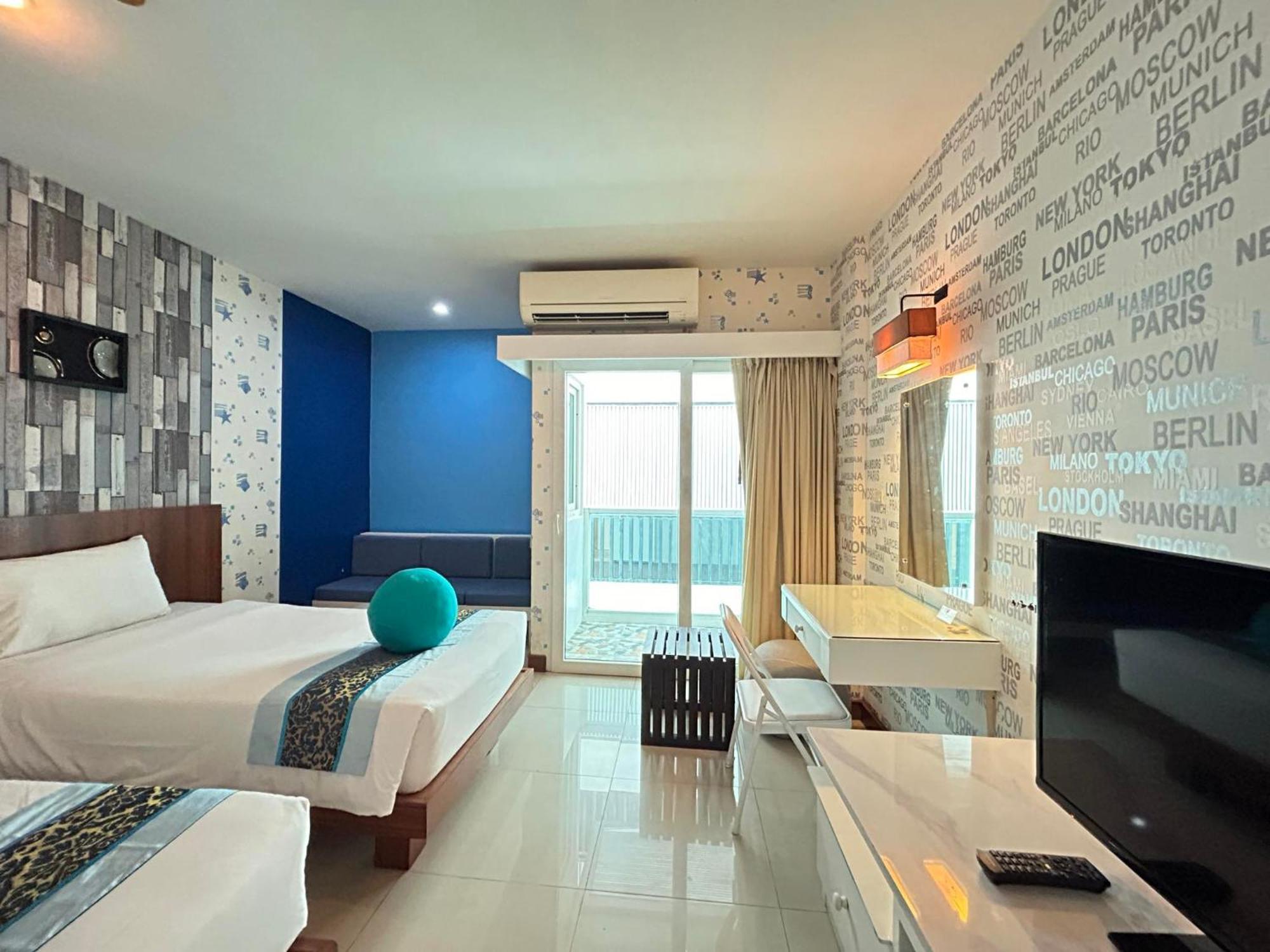 Benyada Lodge - Surin Beach Экстерьер фото
