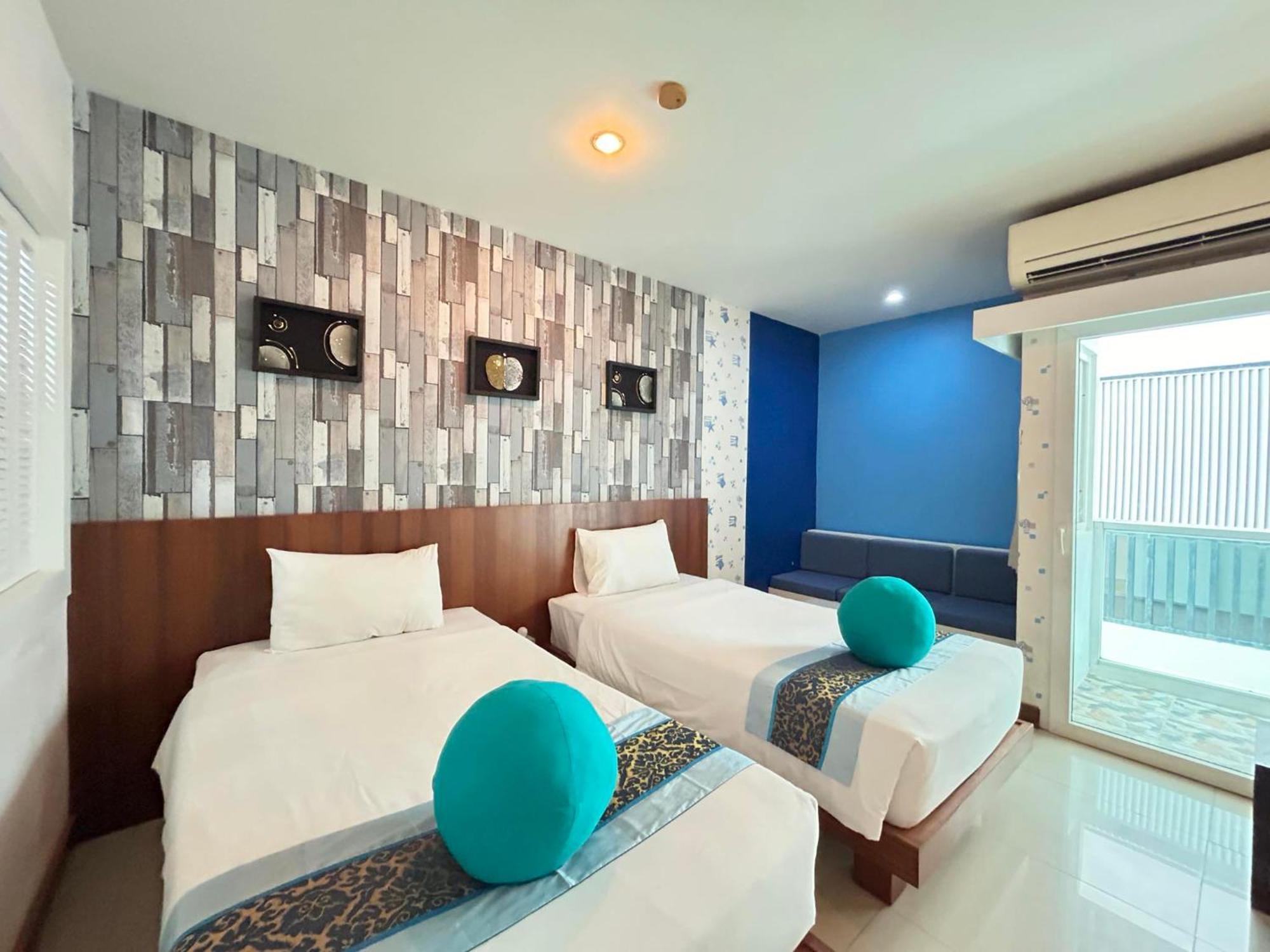 Benyada Lodge - Surin Beach Экстерьер фото